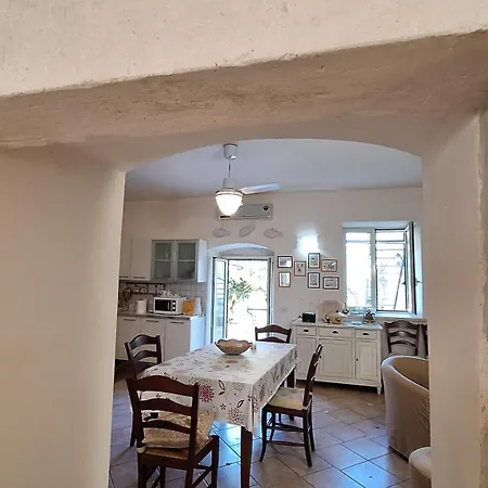 Holiday home La Civetta, A 15 Minuti Dal Mare Di Otranto Specchia Gallone